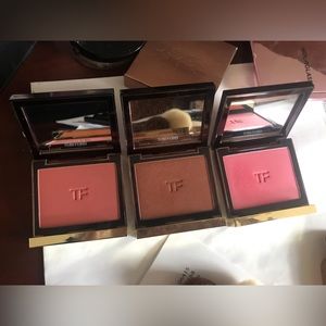 Tom Ford lot of makeup, 3 blushes, natural hair brush
